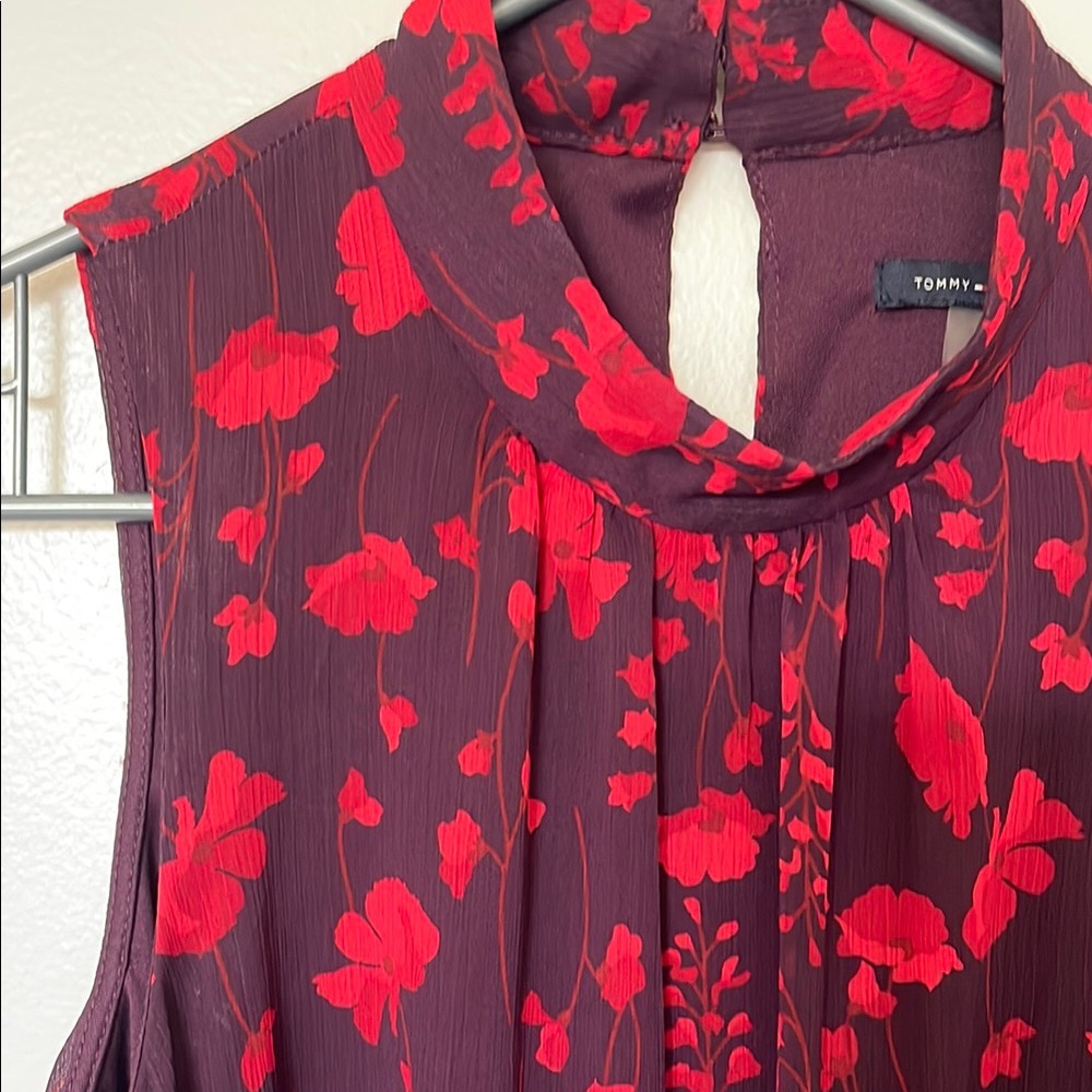 Tommy Hilfinger Elegant Red Floral Sleeveless Dress Size 6 - Picture 4 of 7